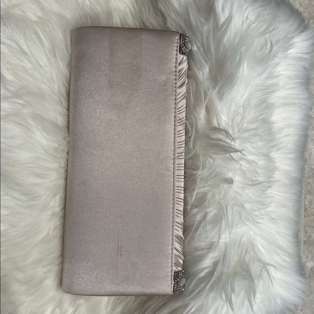 Lulu Townsend Blush Satin Magnetic Closure Evening Bag - Picture 4 of 5
